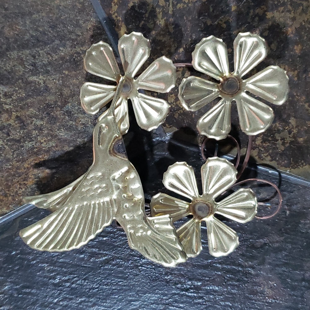 2X HOST PICK. Vtg. 3 Home Interior Brass Hummingbirds & Flowers Wall Hangings - Picture 2 of 4
